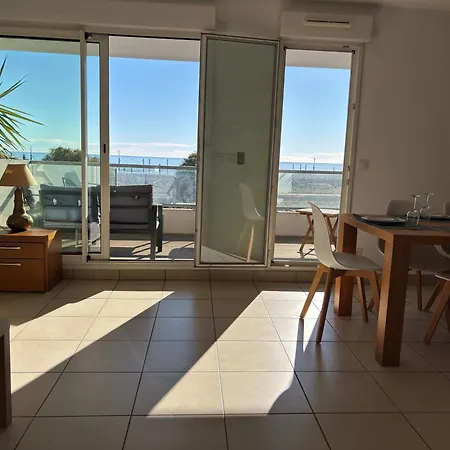 Panoramic Sea View South Parking Wi-fi كان