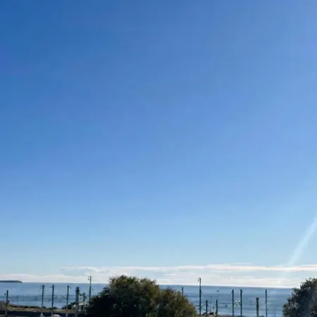 Panoramic Sea View South Parking Wi-fi شقة *